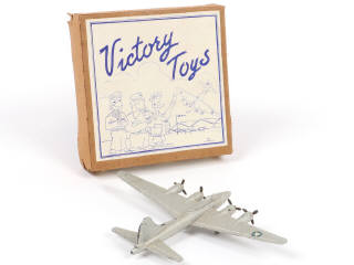 Lot 176 - VICTORY TOYS (1)