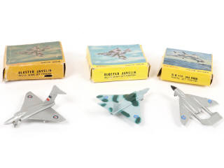 Lot 300 - NICKYTOYS (INDE) (3)