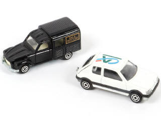 Lot 254 - MAJORETTE (FRANCE) (2)