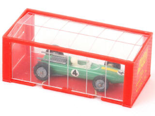 Lot 304 - DINKY TOYS (GB) (1)