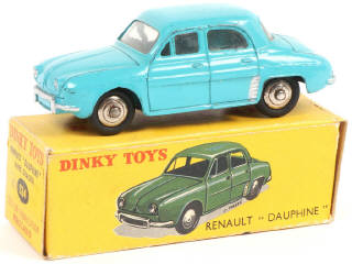 Lot 331 - DINKY TOYS (FRANCE) (1)