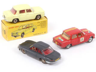 Lot 372 - DINKY TOYS (FRANCE) (3)