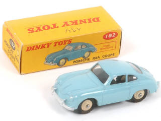 Lot 305 - DINKY TOYS (GB) (1)