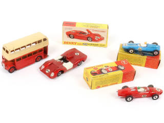 Lot 322 - DINKY TOYS (GB) (4)