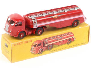 Lot 356 - DINKY TOYS (FRANCE) (1)