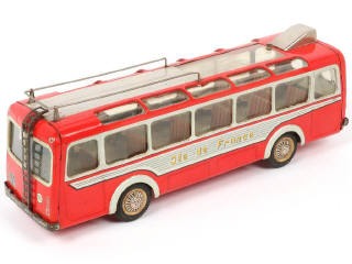Lot 40 - JOUSTRA (FRANCE) (1)
