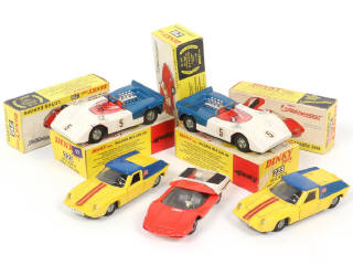 Lot 208 - DINKY TOYS (GB) (5)