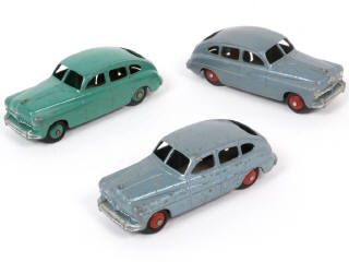 Lot 292 - DINKY TOYS (FRANCE) (3)