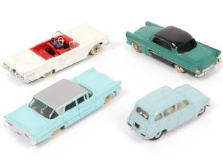 Lot 303 - DINKY TOYS (FRANCE) (4)