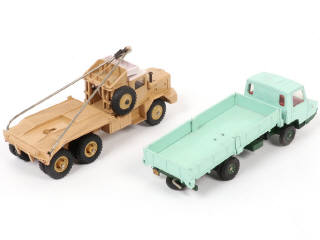 Lot 266 - DINKY TOYS (FRANCE) (2)