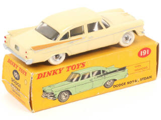 Lot 170 - DINKY TOYS (GB) (1)