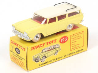 Lot 174 - DINKY TOYS (GB) (1)
