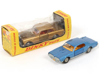 Lot 193 - DINKY TOYS (GB) (2)