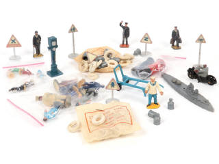 Lot 47 - DIVERS (20)