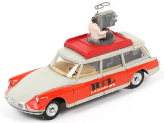 Lot 229 - DINKY TOYS (FRANCE) (1)