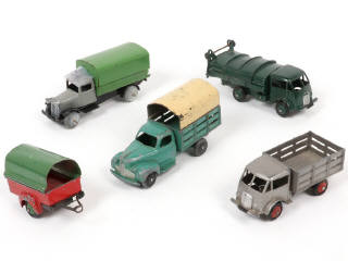Lot 308 - DINKY TOYS (FRANCE) (5)