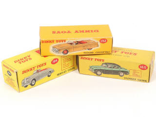 Lot 155 - DINKY TOYS (GB) (3)