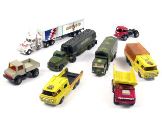 Lot 258 - DIVERS - VARIOUS (8)