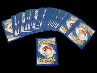 Lot 39 - POKEMON COMPANY (FRANCE) (1)