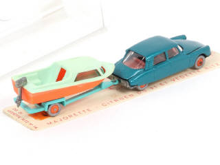 Lot 239 - MAJORETTE (FRANCE) (1)