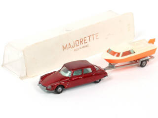 Lot 241 - MAJORETTE (FRANCE) (1)