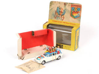 Lot 168 - CORGI TOYS (GB) (1)