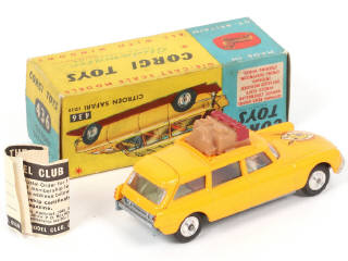 Lot 165 - CORGI TOYS (GB) (1)