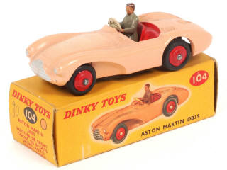 Lot 267 - DINKY TOYS (GB) (1)