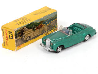 Lot 250 - NICKYTOYS (INDE) (1)