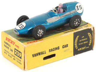 Lot 253 - NICKYTOYS (INDE) (1)