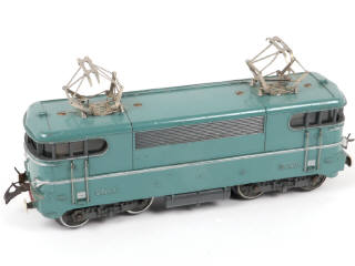 Lot 55 - HORNBY 'O' (FRANCE) (1)