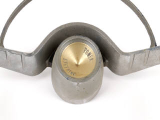 Lot 58 - DIVERS (1)