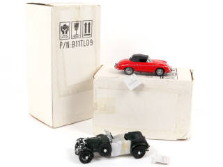 Lot 85 - FRANKLIN MINT (USA) (2)