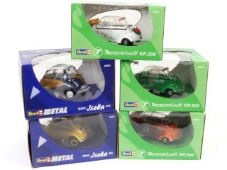 Lot 90 - REVELL (USA) (5)