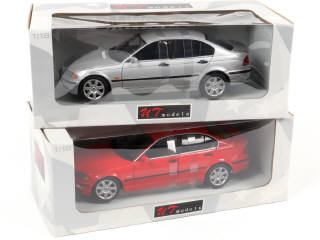 Lot 66 - UT MODELS (CHINE) (2)