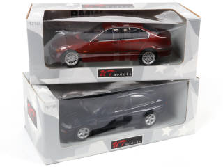 Lot 67 - UT MODELS (CHINE) (2)