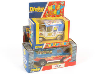 Lot 320 - DINKY TOYS (GB) (2)