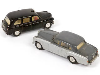 Lot 138 - SPOT-ON (GB) (2)