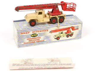 Lot 310 - DINKY TOYS (GB) (1)