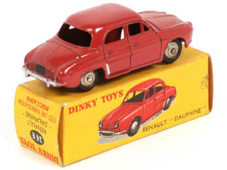Lot 264 - DINKY TOYS (FRANCE) (1)
