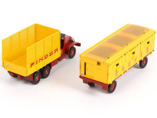 Lot 263 - DINKY TOYS (FRANCE) (1)