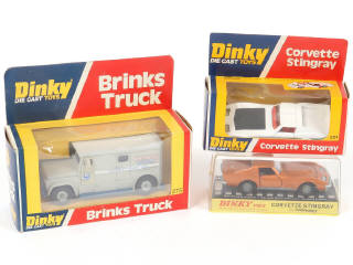 Lot 300 - DINKY TOYS (GB) (3)