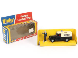 Lot 281 - DINKY TOYS (GB) (1)