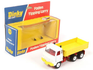 Lot 286 - DINKY TOYS (GB) (1)