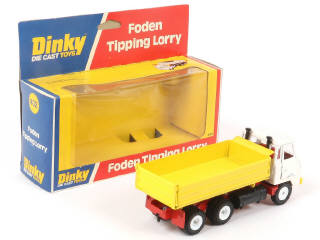 Lot 286 - DINKY TOYS (GB) (1)