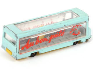 Lot 211 - MAJORETTE (FRANCE) (1)