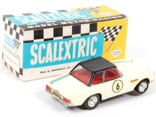 Lot 8 - SCALEXTRIC (GB) (1)