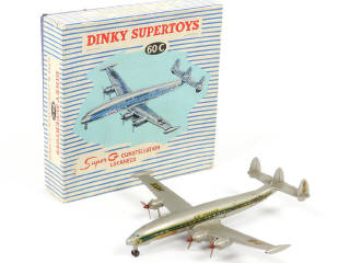 Lot 333 - DINKY TOYS (FRANCE) (1)