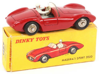 Lot 313 - DINKY TOYS (FRANCE) (1)