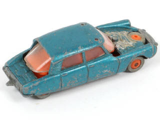 Lot 208 - MAJORETTE (FRANCE) (1)